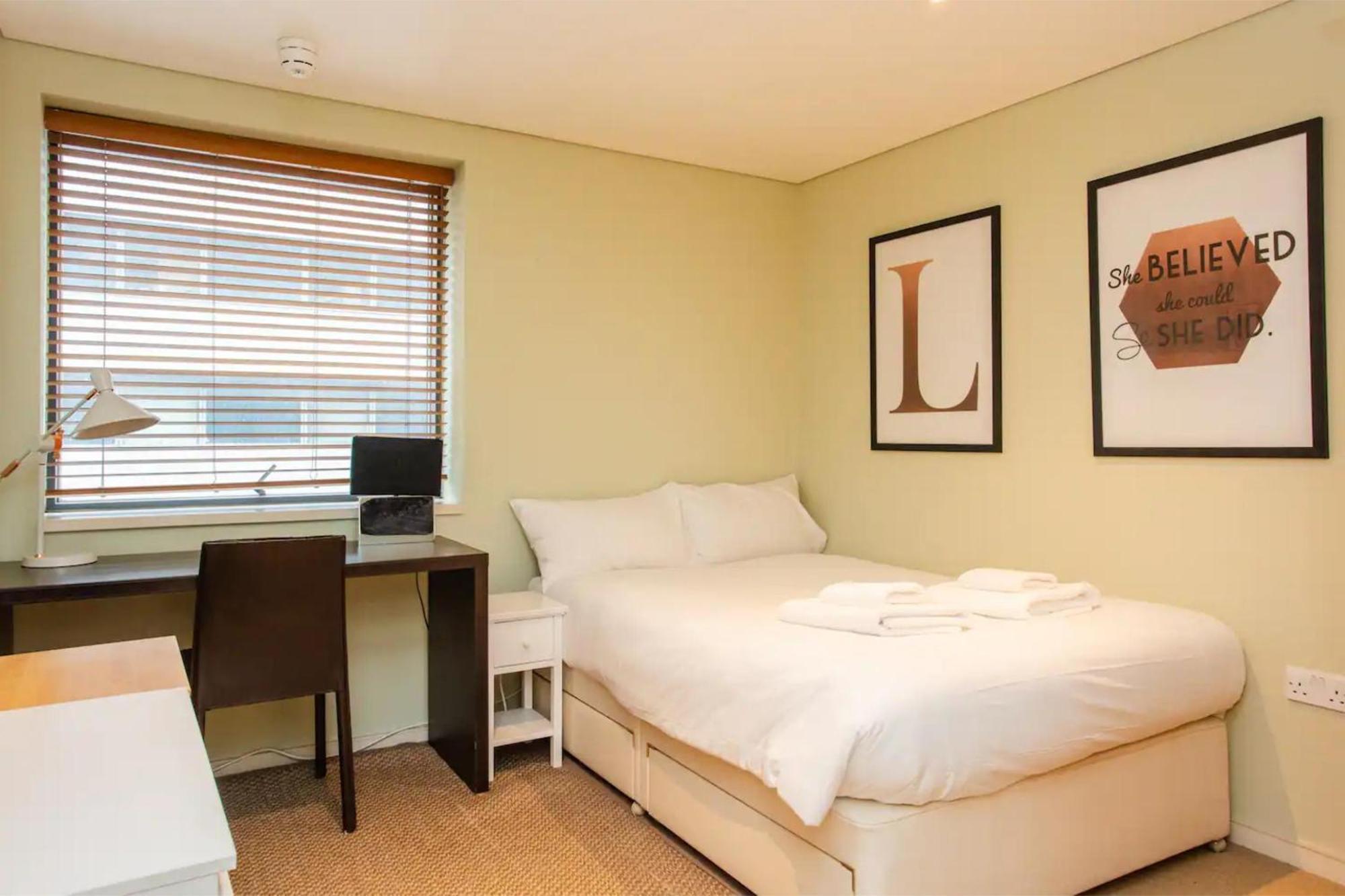 Modern 3 Bedroom Apartment In Paddington London Eksteriør billede